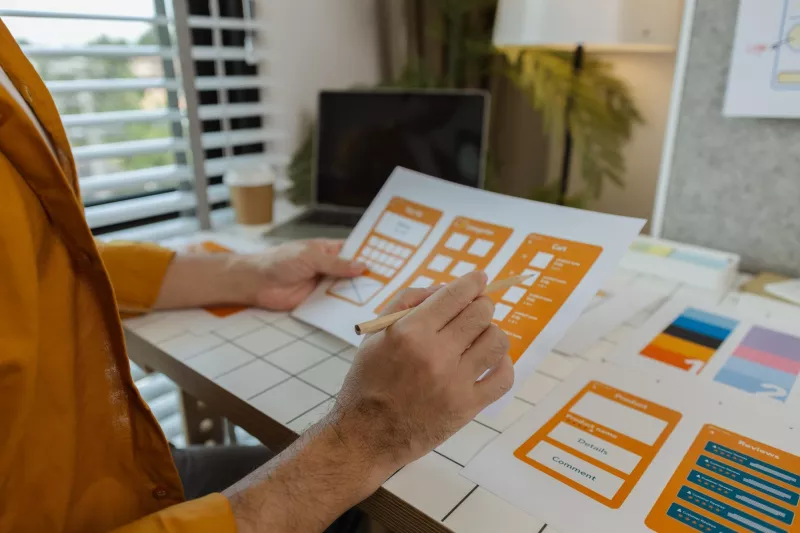 Web developer as user experience user interface officer is designing beautiful easytouse digital products that create positive emotional visual experience users 1